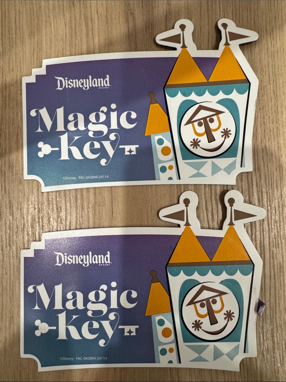 2 Magic Key magnets